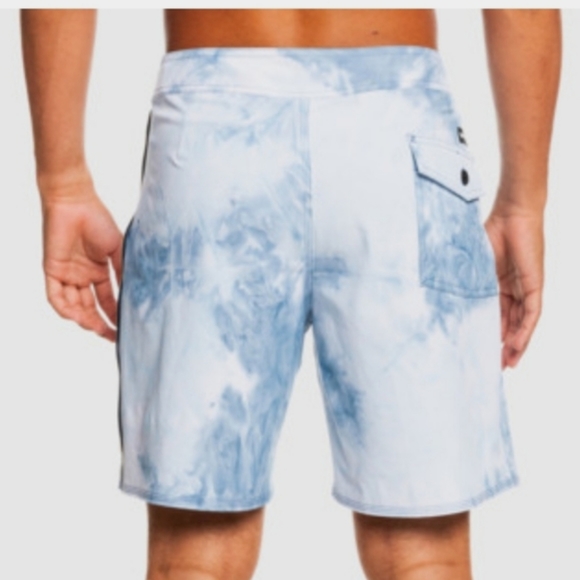 Last pair! 18" Quiksilver SurfSilk  Boardshorts(34) BNWT - Picture 8 of 10